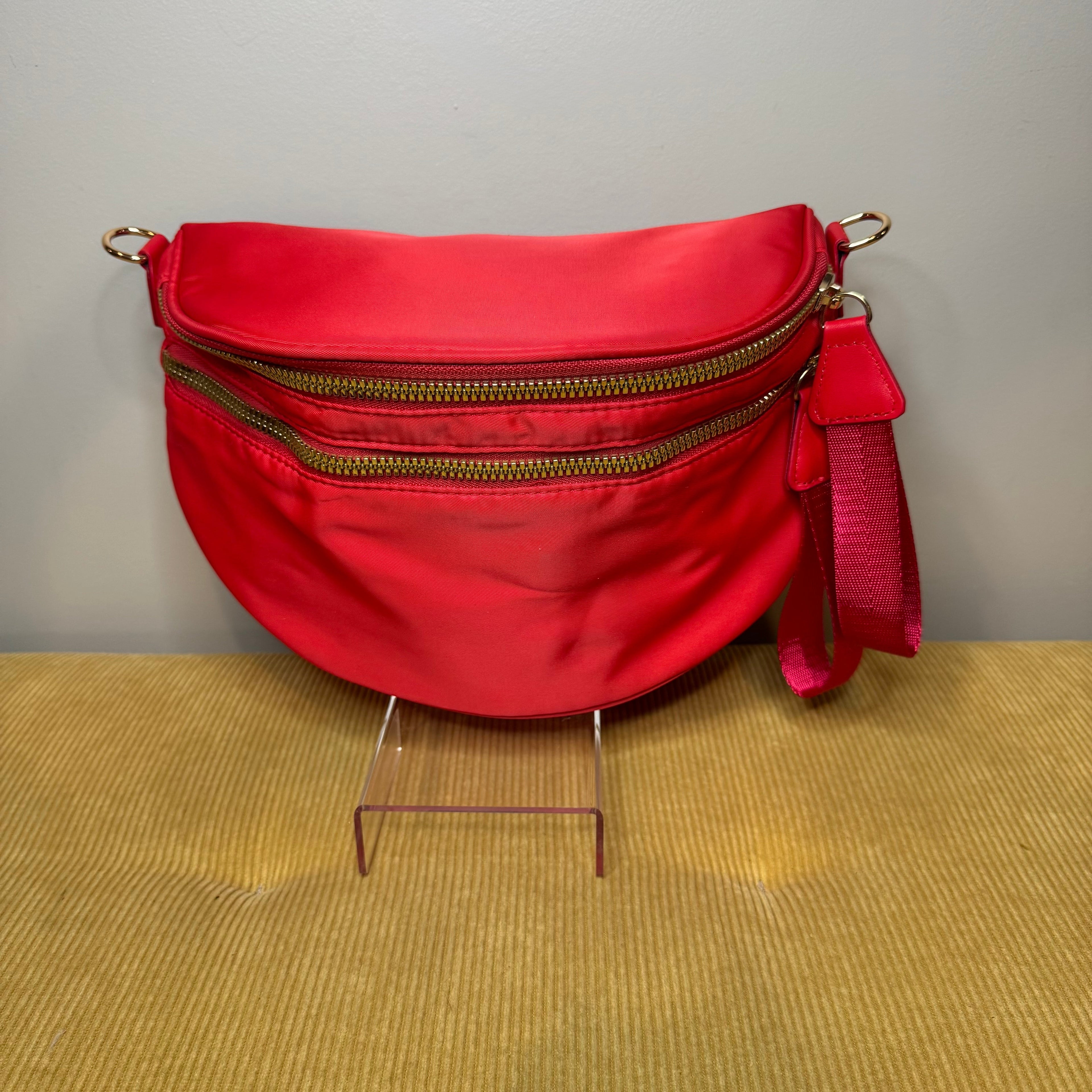 The Roni Nylon Crossbody - Solid Red
