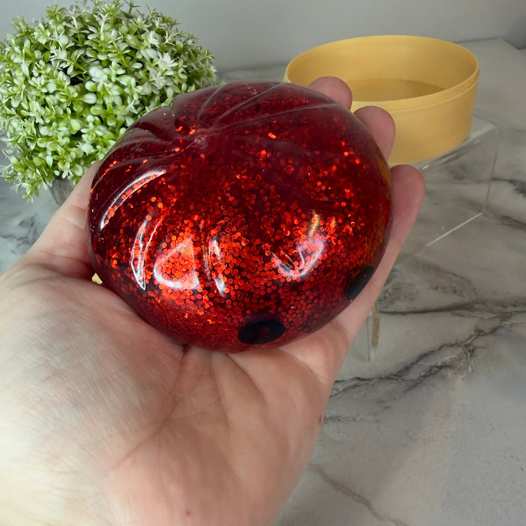 Squishy Toy - Viral Dumpling, Red Glitter