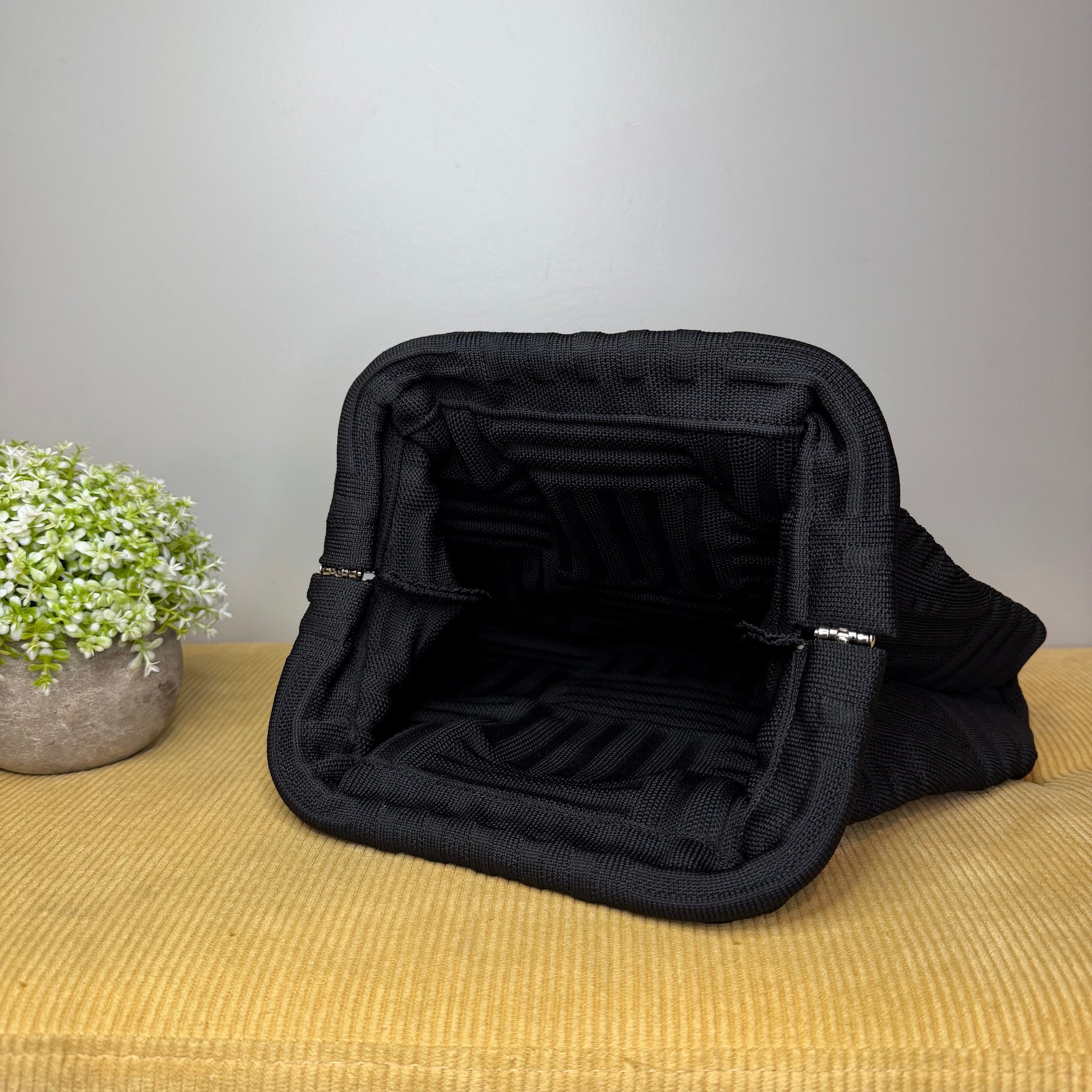 Emma Travel Clutch